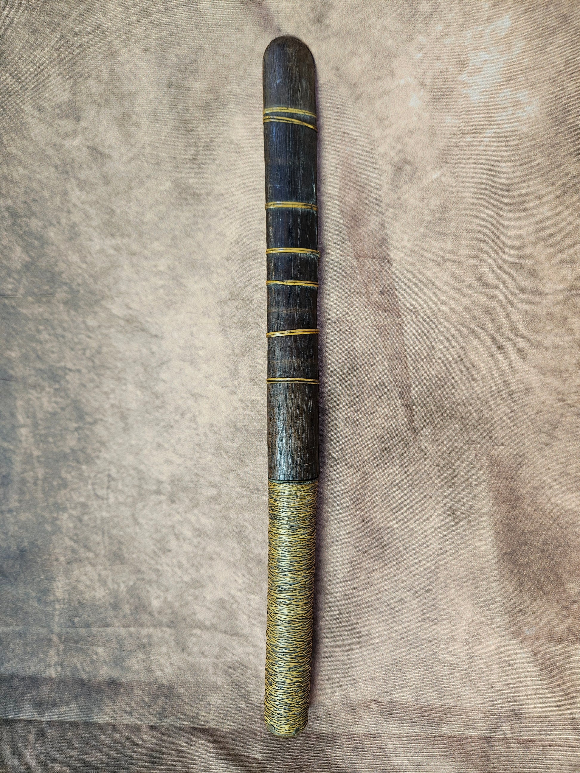 Antieke Afrikaanse Dolk met Gevlochten Heft en Originele Schede