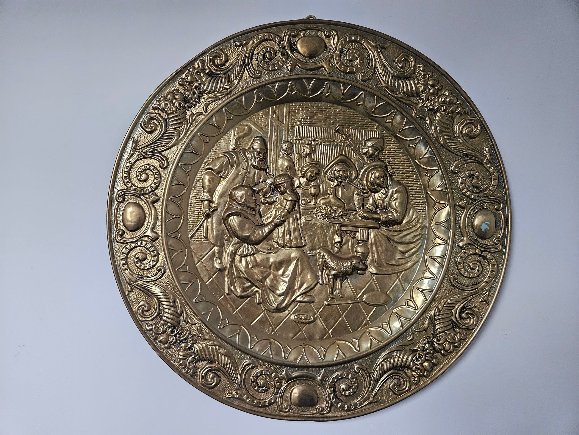 Koperen wandbord - Herberg Tafereel – Ø 72 cm