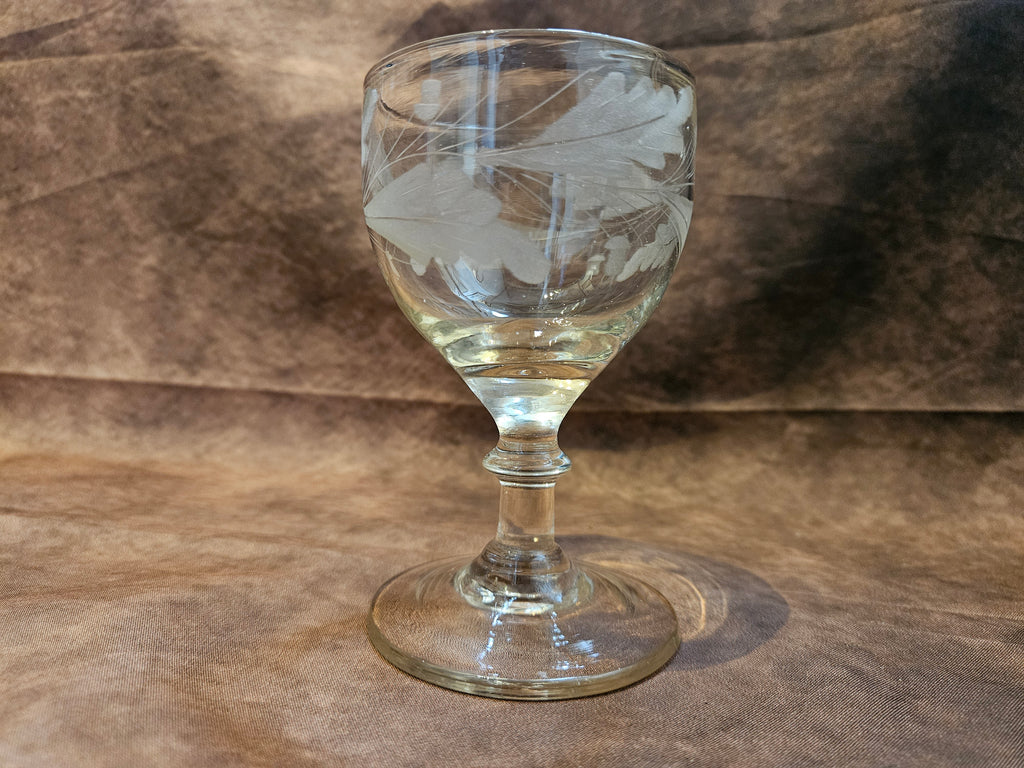 Antiek 18e-eeuws wijnglas – gegraveerd – ca. 11,3 cm hoog