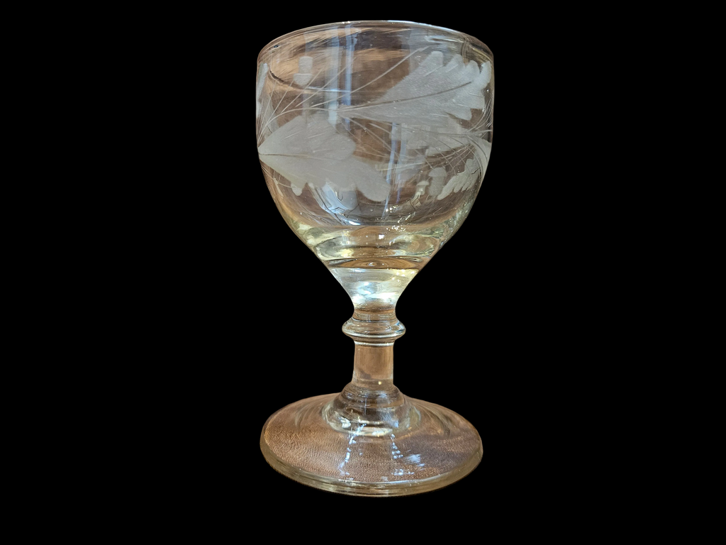Antiek 18e-eeuws wijnglas – gegraveerd – ca. 11,3 cm hoog