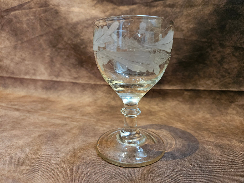 Antiek 18e-eeuws wijnglas – gegraveerd – ca. 11,3 cm hoog