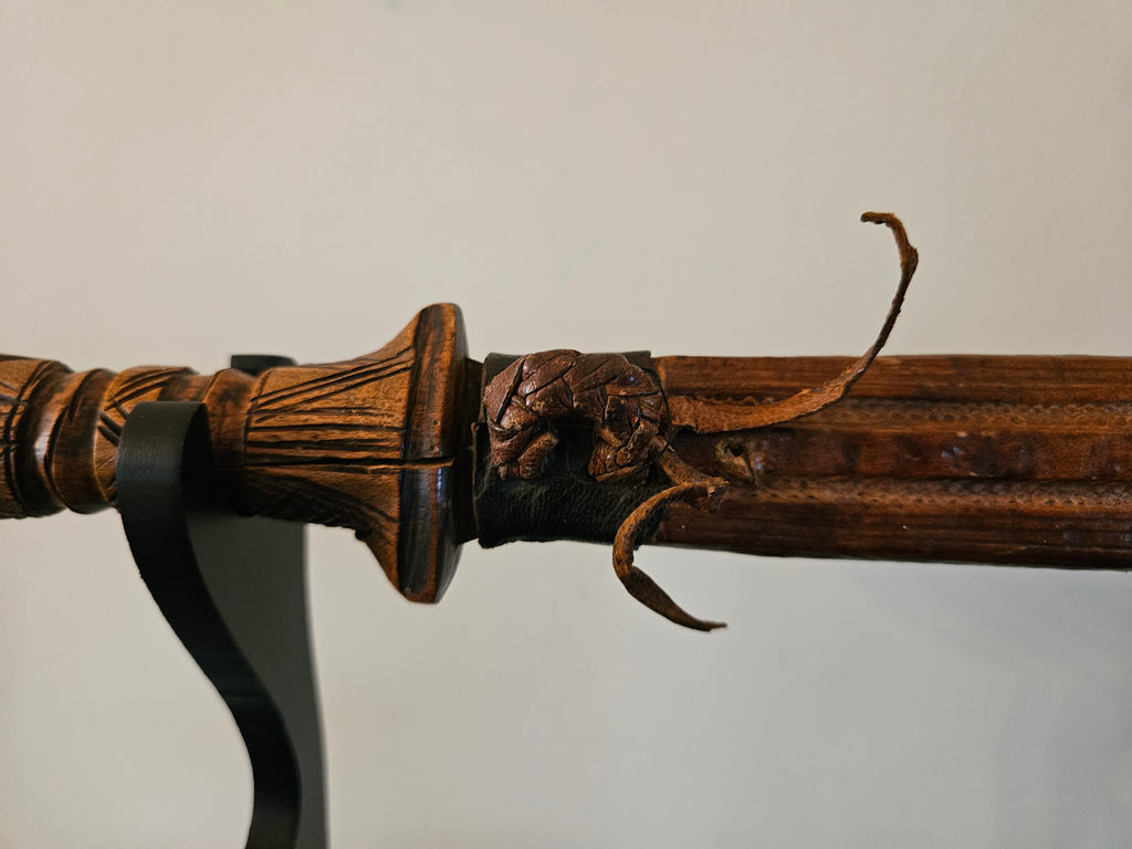 Antieke Afrikaanse Dolk met Lederen Schede | Authentiek 19e/20e-eeuws