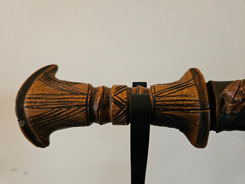 Antieke Afrikaanse Dolk met Lederen Schede | Authentiek 19e/20e-eeuws