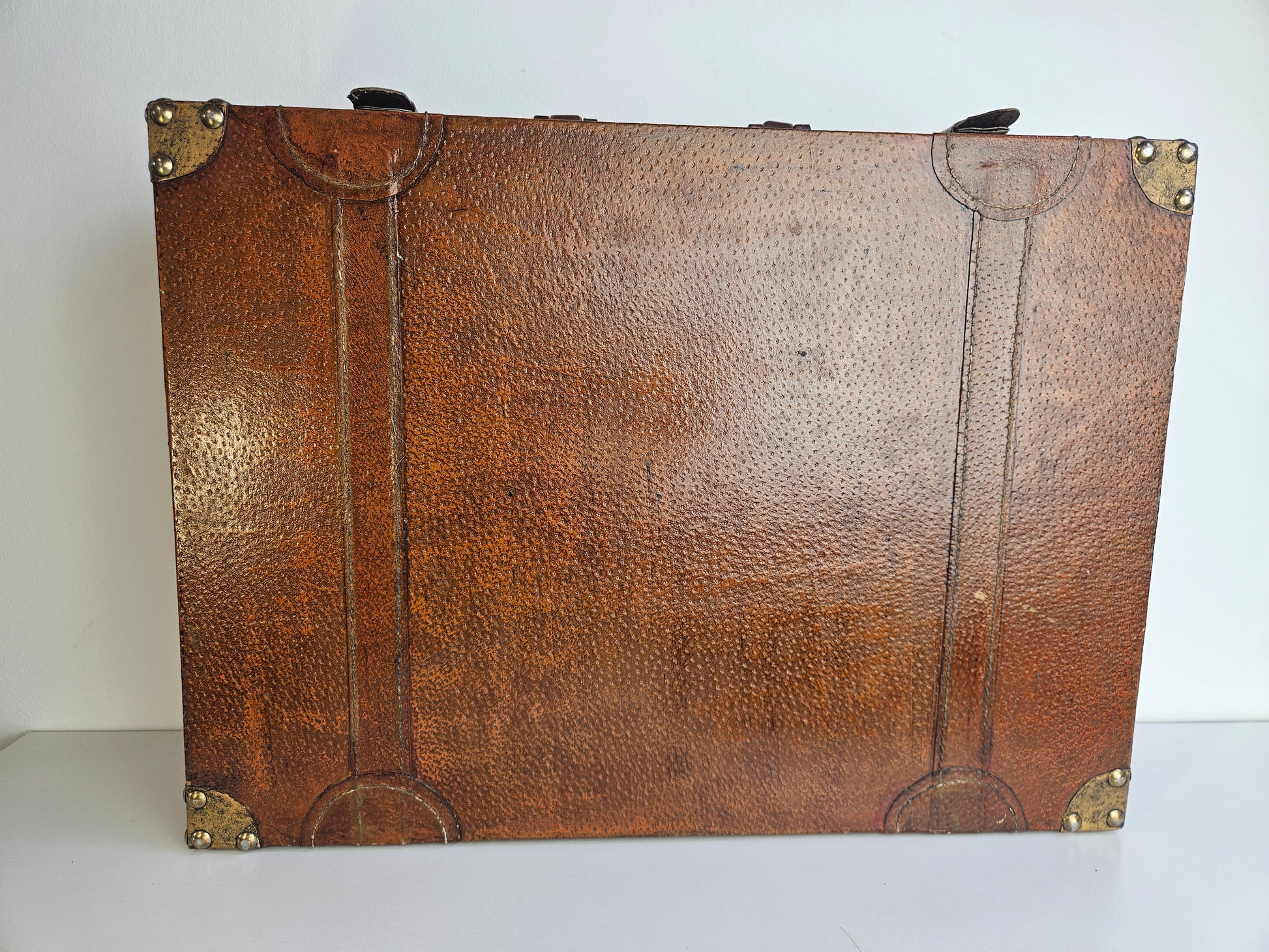 Vintage houten koffertje – decoratief en karaktervol – 44 cm