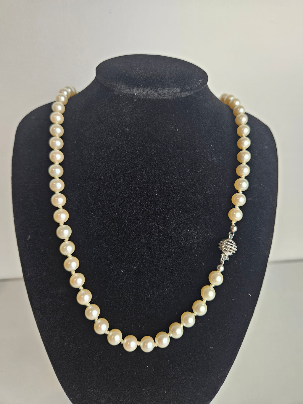 Vintage Parelcollier met Zilveren Sluiting – 85 cm