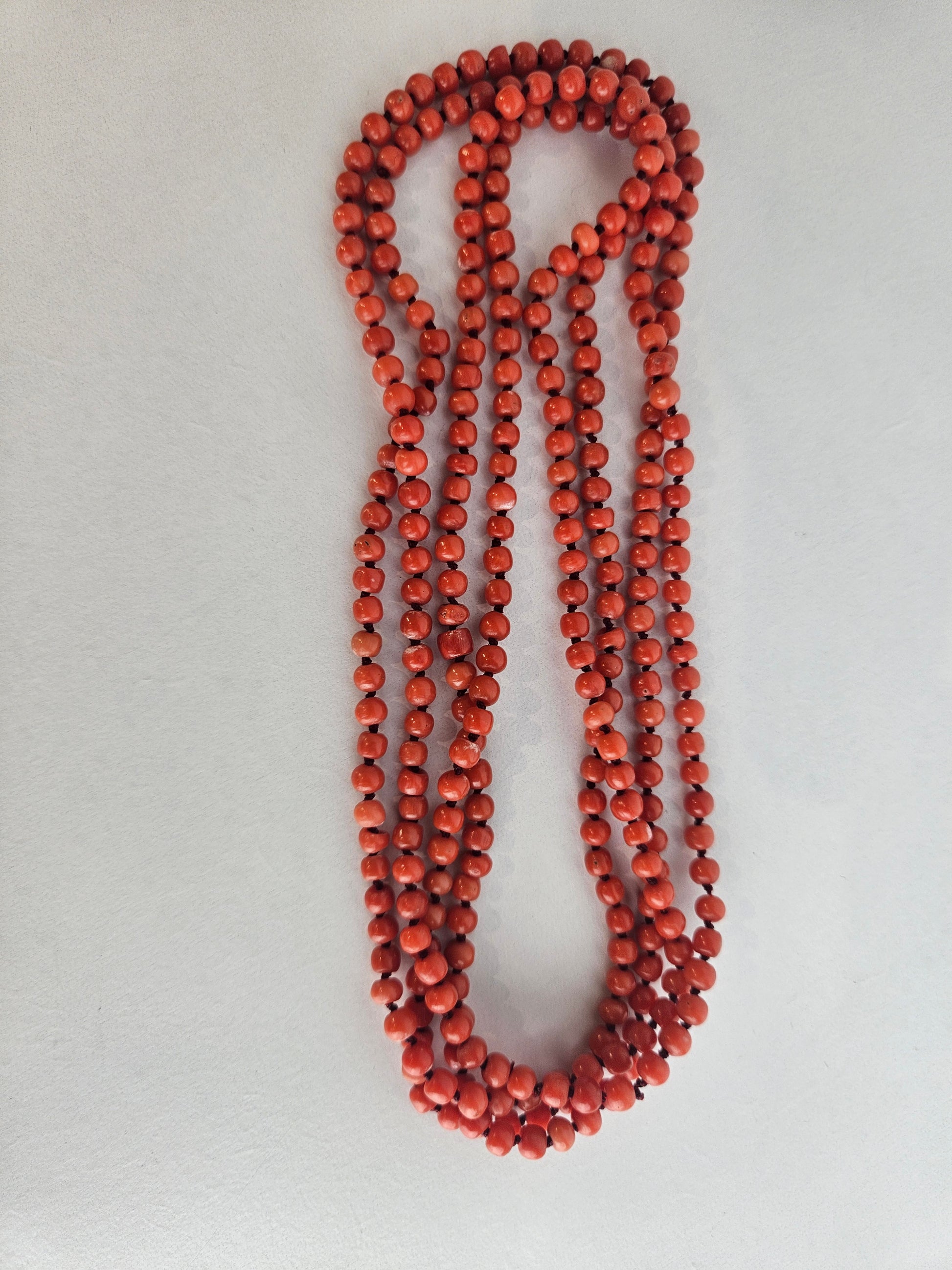 Vintage Blood Coral Necklace | Closed Necklace of Natural Red Beads