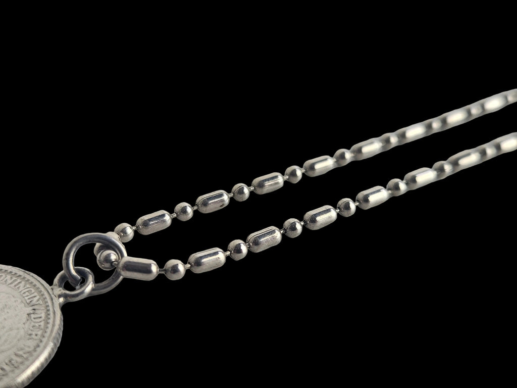 Zilveren Munthanger Ketting – Authentiek Kwartje 1918 – Stil Verzet Tweede Wereldoorlog