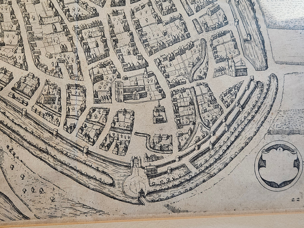 Authentieke Antieke Stadskaart Arnhem – Lodovico Guicciardini (ca. 1612) – Ingelijst (44,5 x 38 cm)