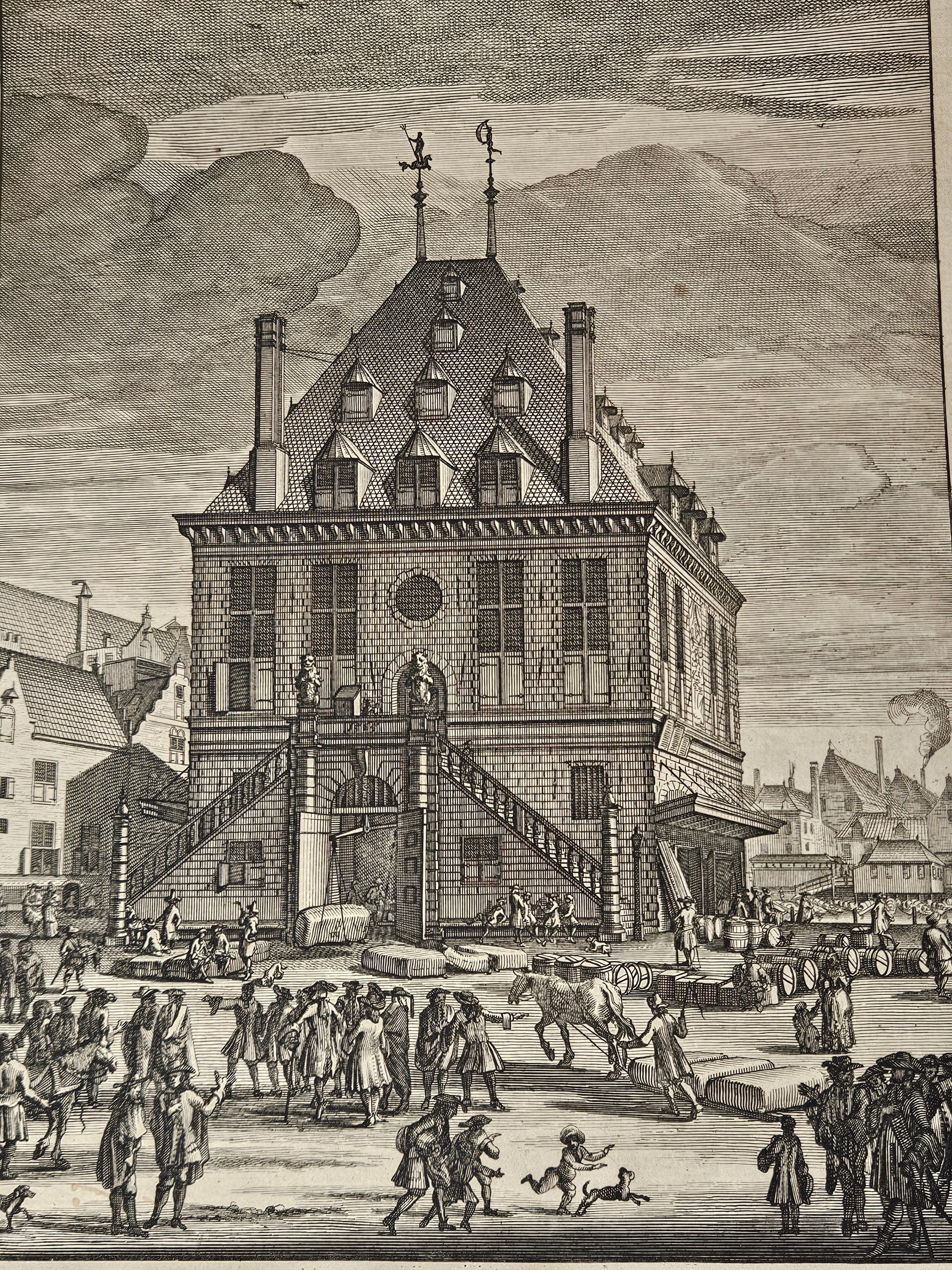18e-eeuwse kopergravure “De Waag” – Amsterdam Dam – uitgave I. Tirion (1760–1767)