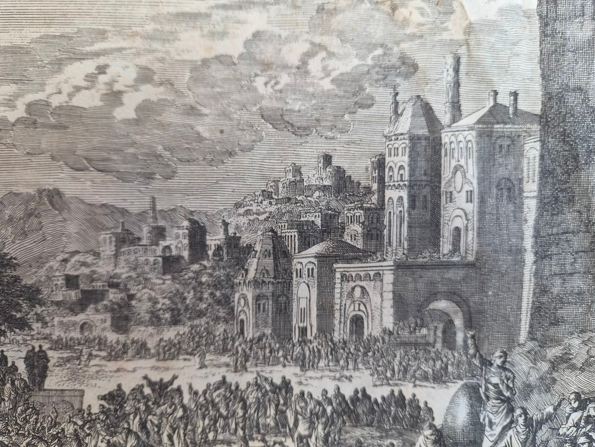 Jan Luyken – “Paulus wordt binnen Jeruzalem gevangen genomen” – Monumentale 18e-eeuwse Bijbelse Kopergravure