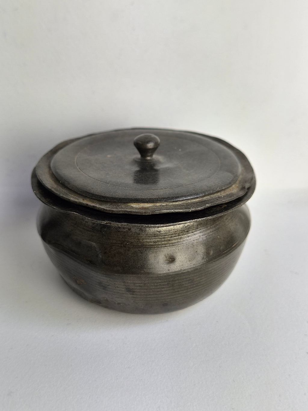 Antiek Tinnen Kinderservies van I.H. Bours (1791-1842) – Origineel 19e-eeuws Speelgoed uit Venlo