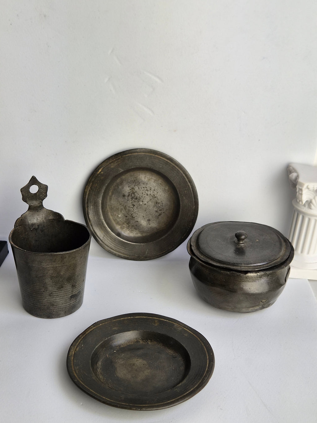 Antiek Tinnen Kinderservies van I.H. Bours (1791-1842) – Origineel 19e-eeuws Speelgoed uit Venlo