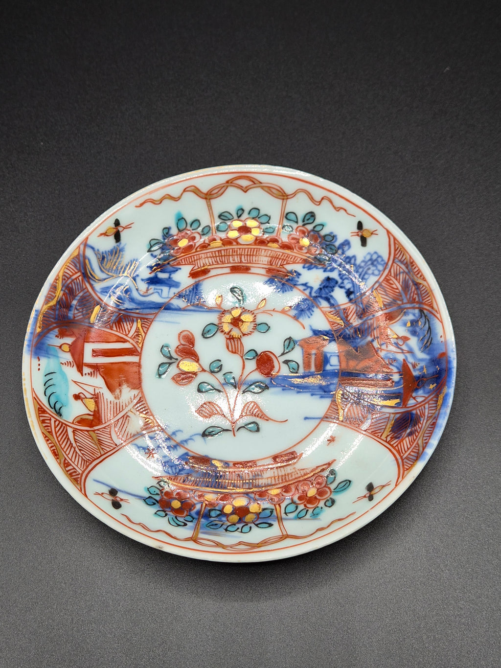 Antiek Chinees Porseleinen Kop en Schotel – Amsterdams Bont – Handbeschilderd - Qing-dynastie (Qianlong-periode, ca. 1740-1760)
