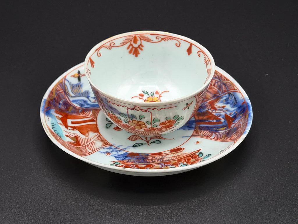 Antiek Chinees Porseleinen Kop en Schotel – Amsterdams Bont – Handbeschilderd - Qing-dynastie (Qianlong-periode, ca. 1740-1760)