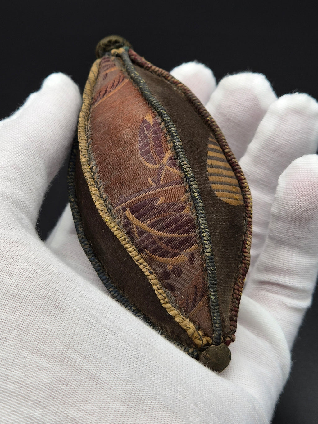 Zeldzame 18e-eeuwse Zijden Meloenbeurs met Bloemmotief – 11 cm - Rococo-stijl