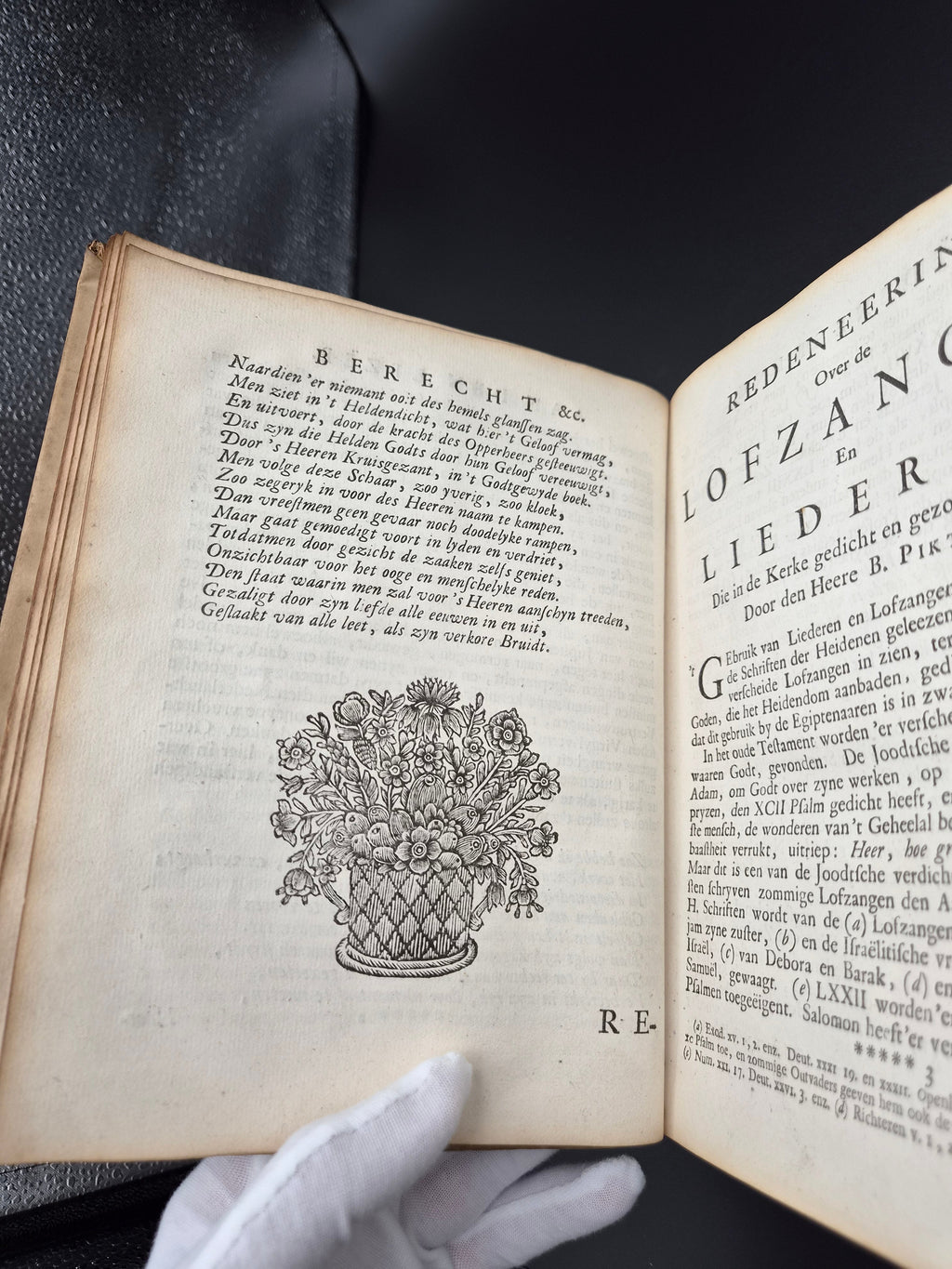Antiek Boek 1718 - F. Halma: Heilige Feestgezangen - Luxe Blindgestempeld Perkament / Stamped Vellum Binding - ~30 Gravures - Lamsvelt & Doesburgh