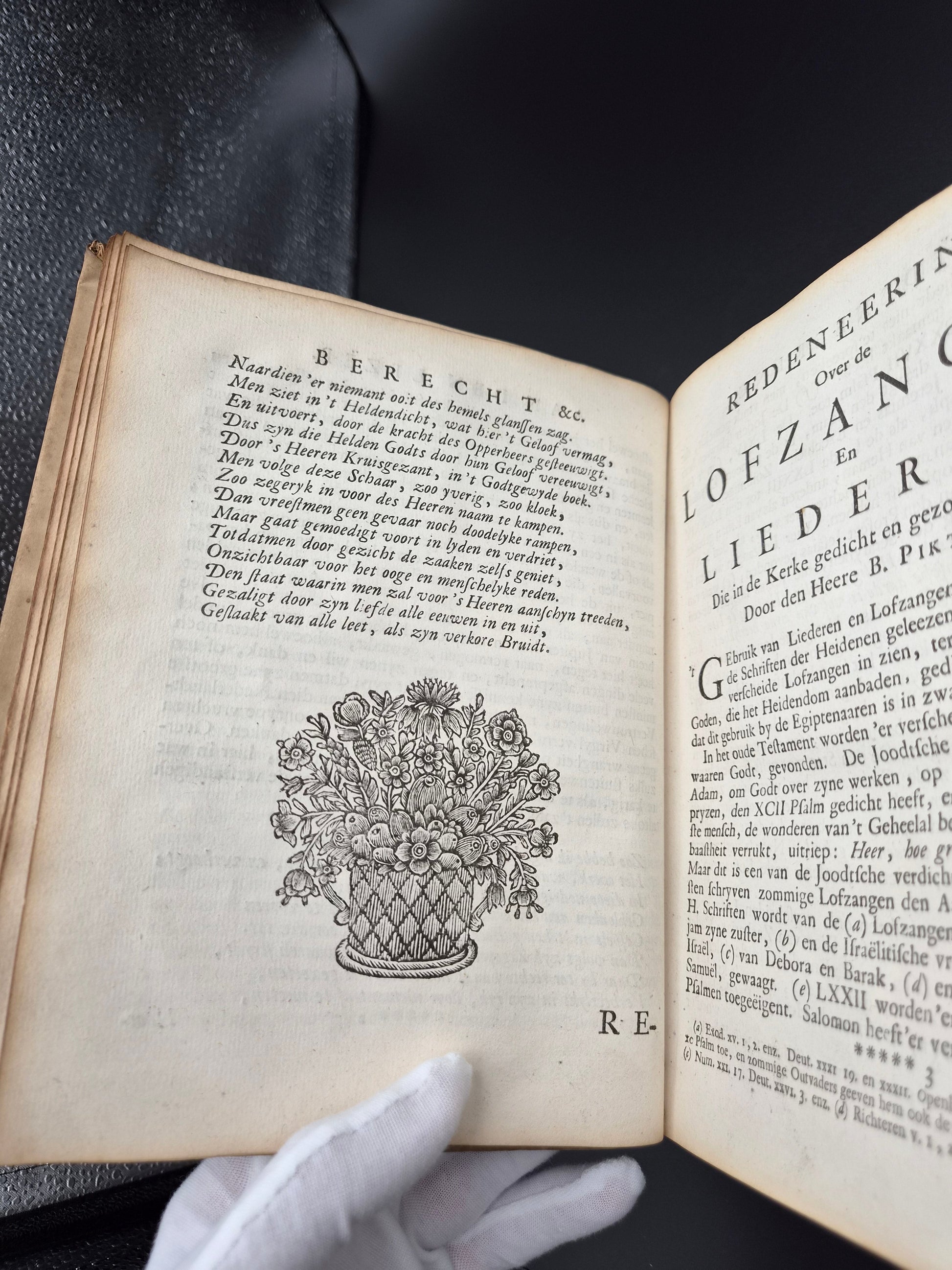 Antiek Boek 1718 - F. Halma: Heilige Feestgezangen - Luxe Blindgestempeld Perkament / Stamped Vellum Binding - ~30 Gravures - Lamsvelt & Doesburgh