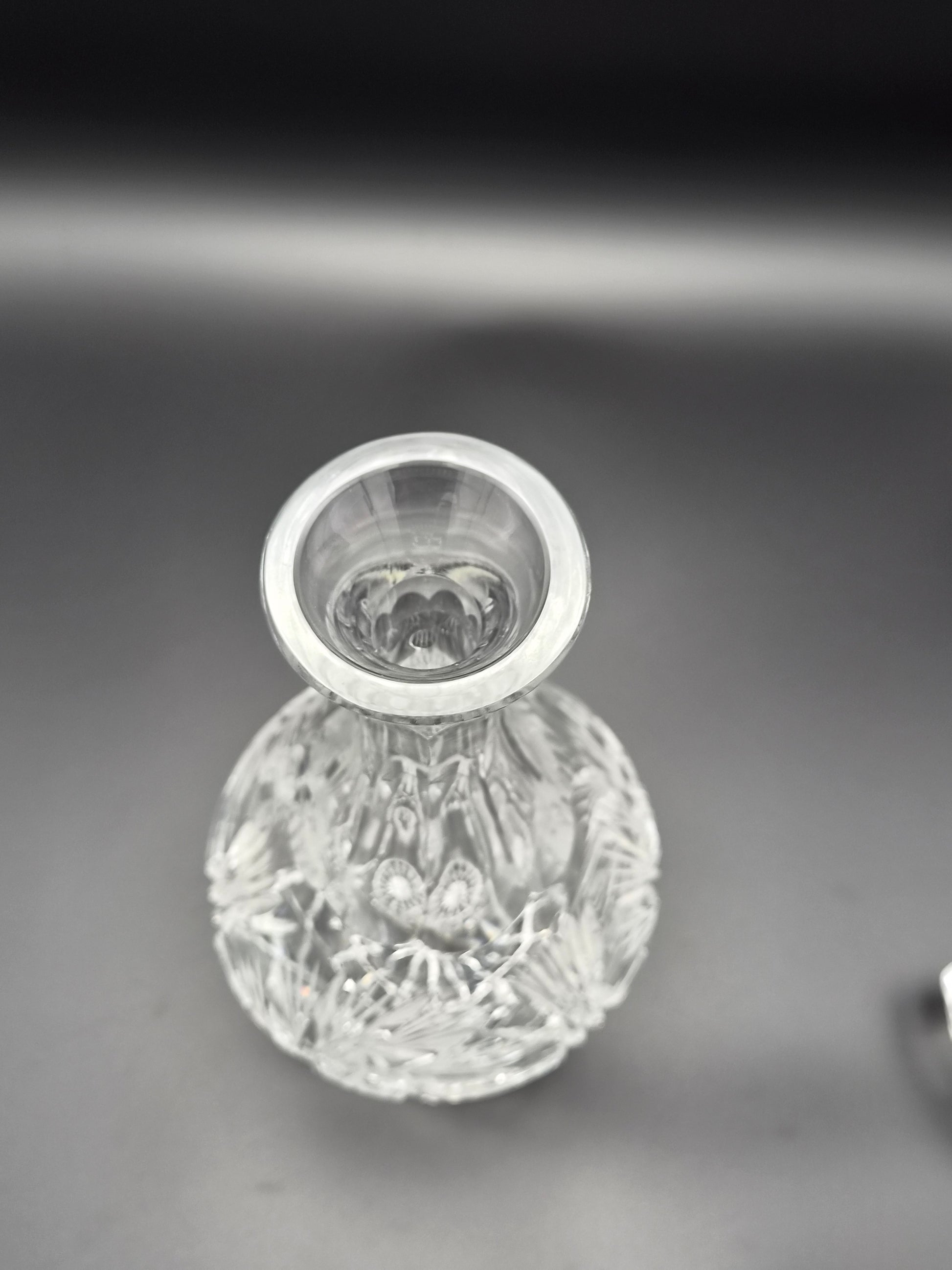 Originele Violetta Kristallen Decanteerkaraf met Stopper – Handgeslepen Loodkristal (39 cm)