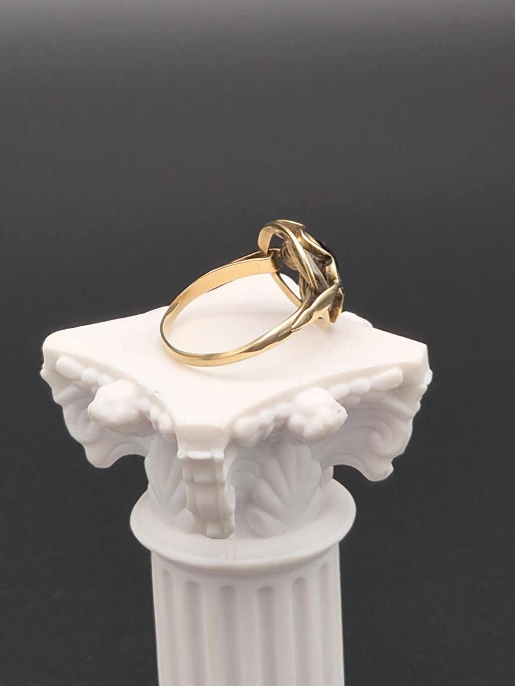 Vintage 14 Karaat Gouden Ring met Facetgeslepen Granaat – Maat 17,75 (56)