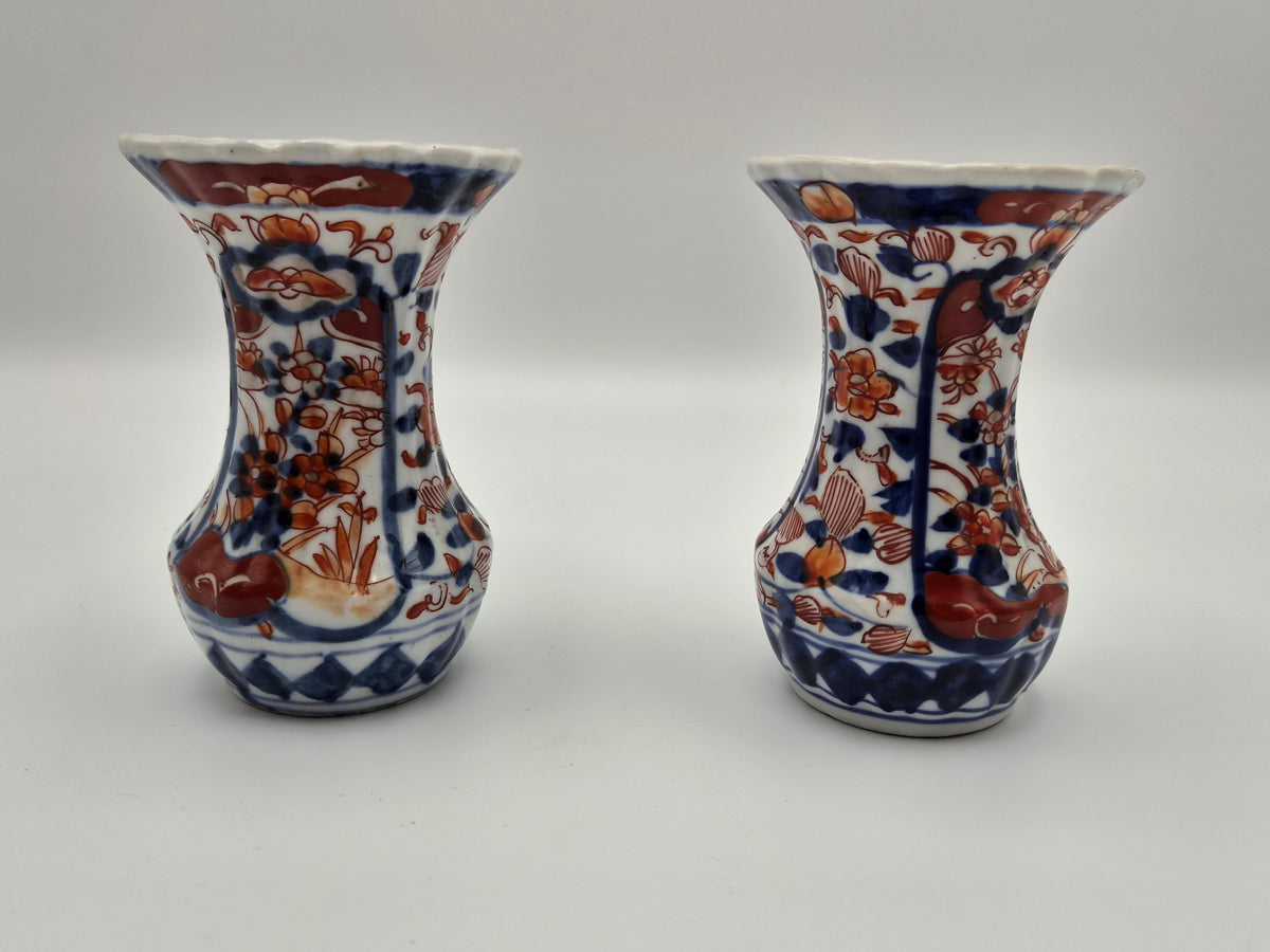 Paar Japanse Imari Vaasjes – Blauw & IJzerrood – ca. 1900