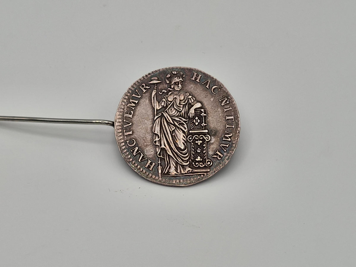 Antieke Zilveren Hollandse X Stuiver 1749 – Dordrecht – Muntbroche