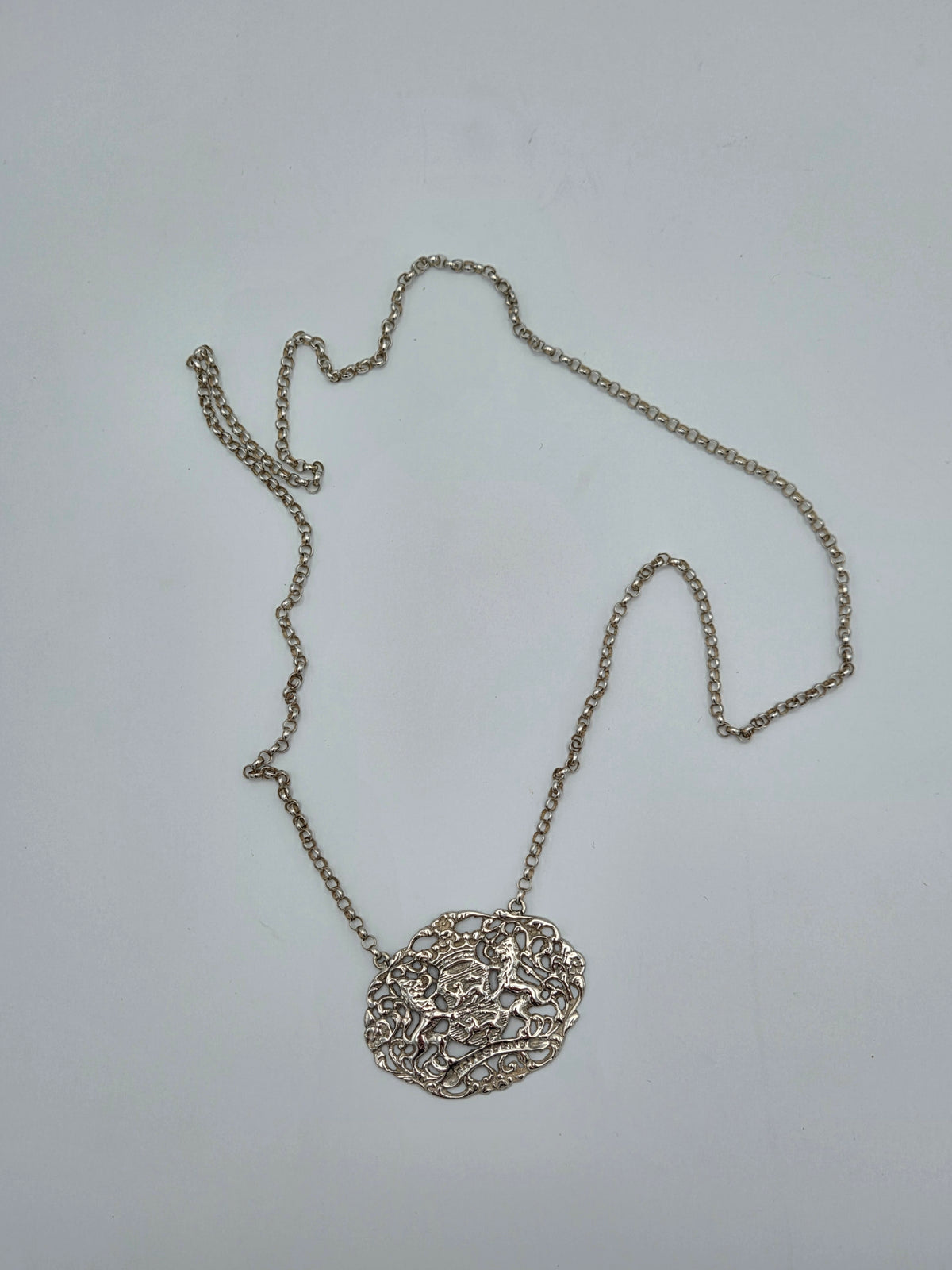 Antieke Zilveren ketting met Wapen van Friesland