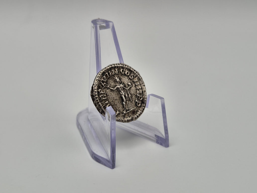 Romeinse zilveren denarius van Caracalla – Sol, ca. 216 n.Chr.