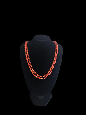 Vintage Bloedkoraal Ketting – Gesloten Collier van Natuurlijke Rode Kralen (67 cm)