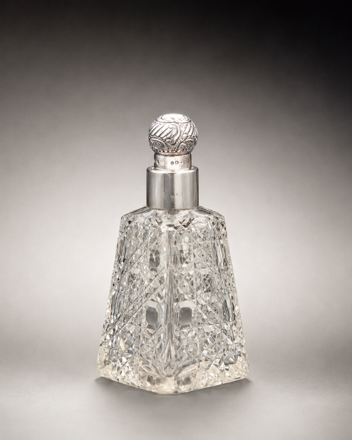 Antieke Victoriaanse Parfumflacon – George Betjemann & Sons (Londen, 1913)